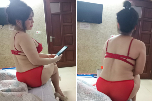 Clip sex ko che chị gái ngoài 40 vú bự